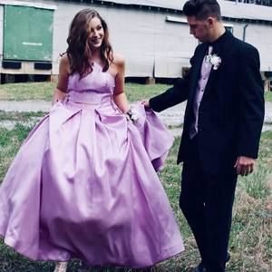 Meet your Posher, Kimberly